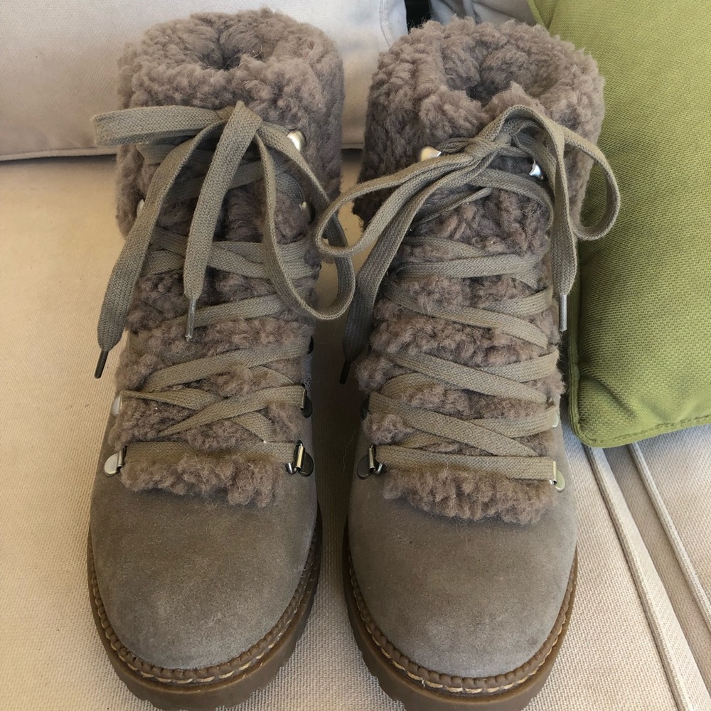 Ankle boots